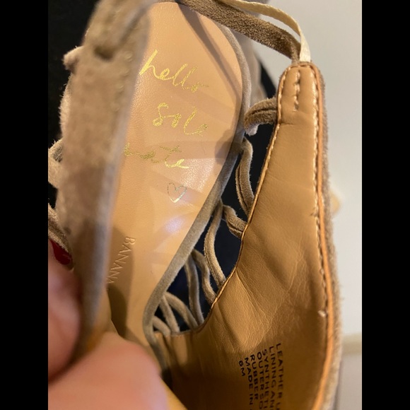 Banana Republic~Sexy SuedeLeather Gladiator Heels~ - Picture 5 of 8